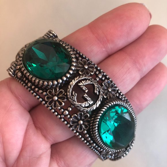 Gucci Interlocking GG Silver Bracelet with Green Crystals NEW IN BOX - Picture 2 of 5